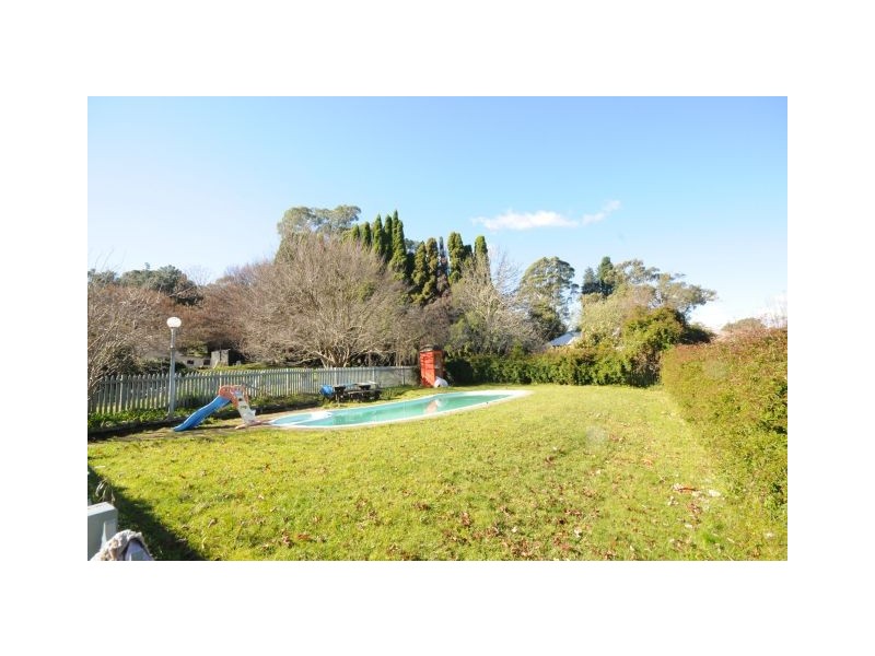 7 Hamilton Ave, Bowral NSW 2576