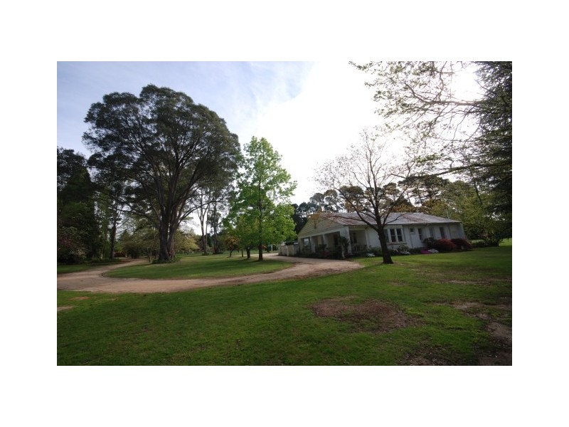 110 Osborne Road, Burradoo NSW 2576