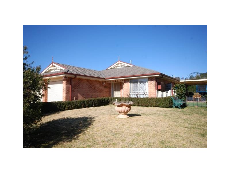 27 Wembley Road, Moss Vale NSW 2577