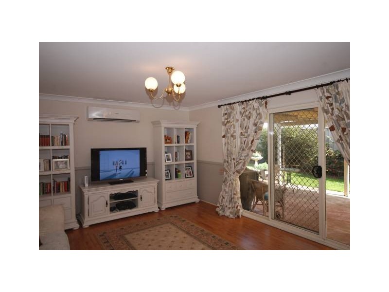 27 Wembley Road, Moss Vale NSW 2577