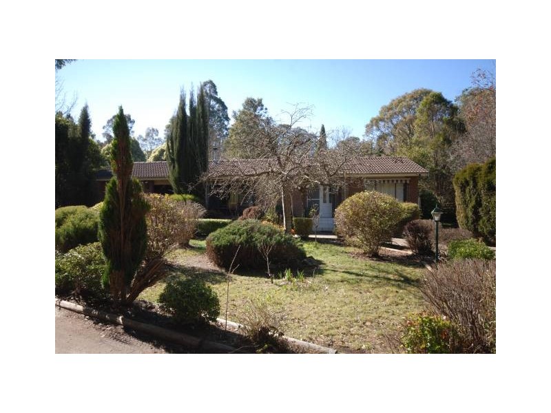 7 St James Close, Burradoo NSW 2576