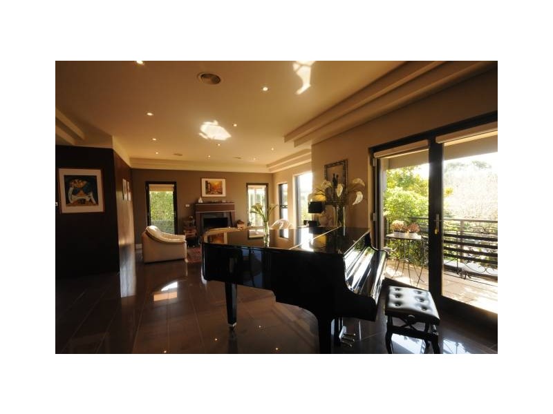 37B Sunninghill Ave, Burradoo NSW 2576