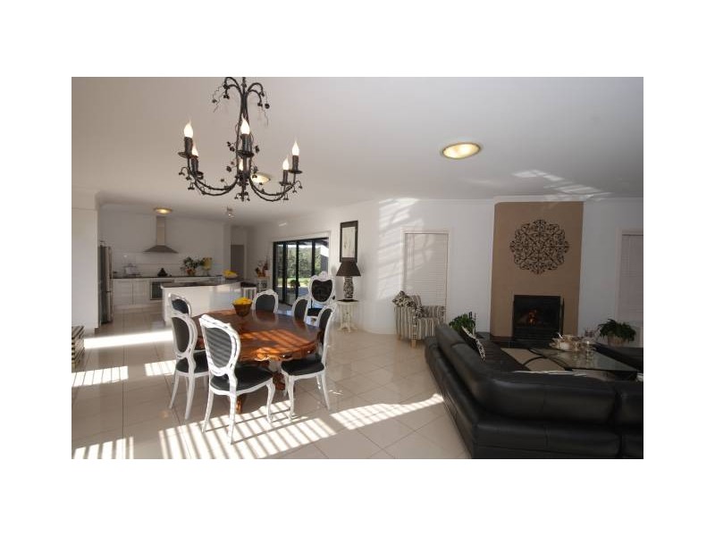 987 Belmore Falls Road, Wildes Meadow NSW 2577