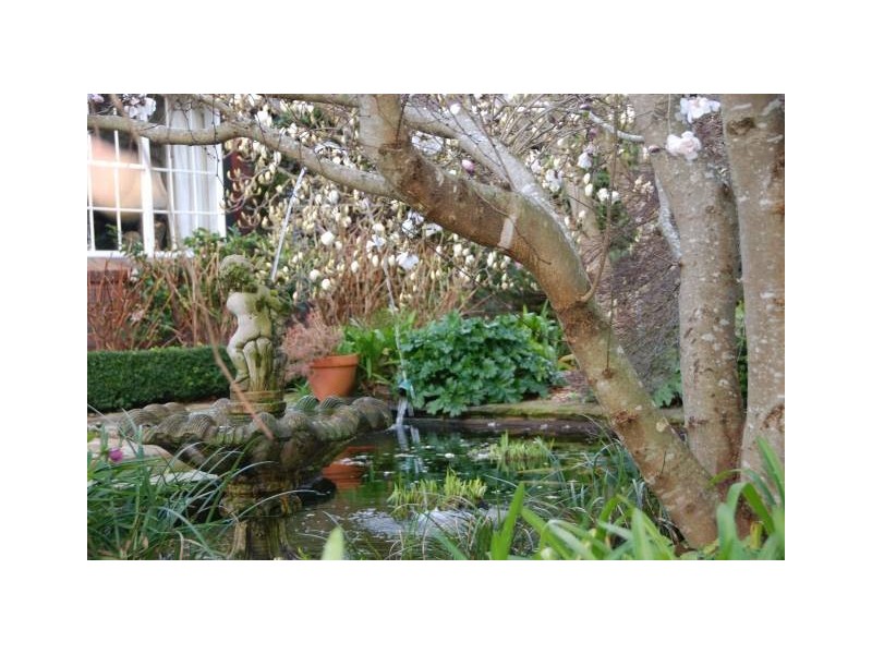 13 Werrington Street, Burradoo NSW 2576