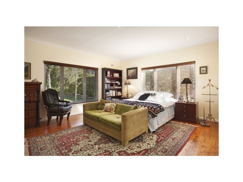 38 Charlotte Street, Burradoo NSW 2576