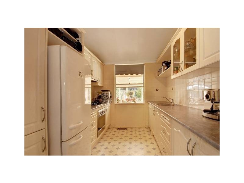 40 Charlotte Street, Burradoo NSW 2576