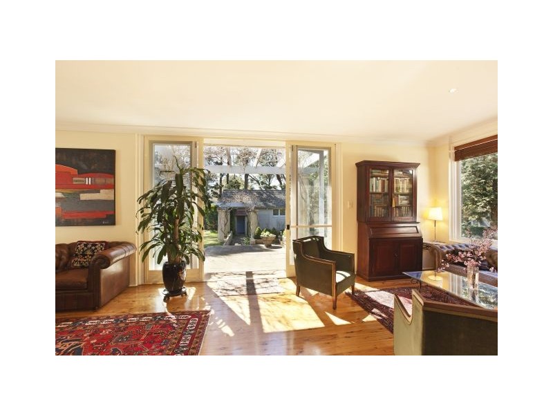 38 Charlotte Street, Burradoo NSW 2576