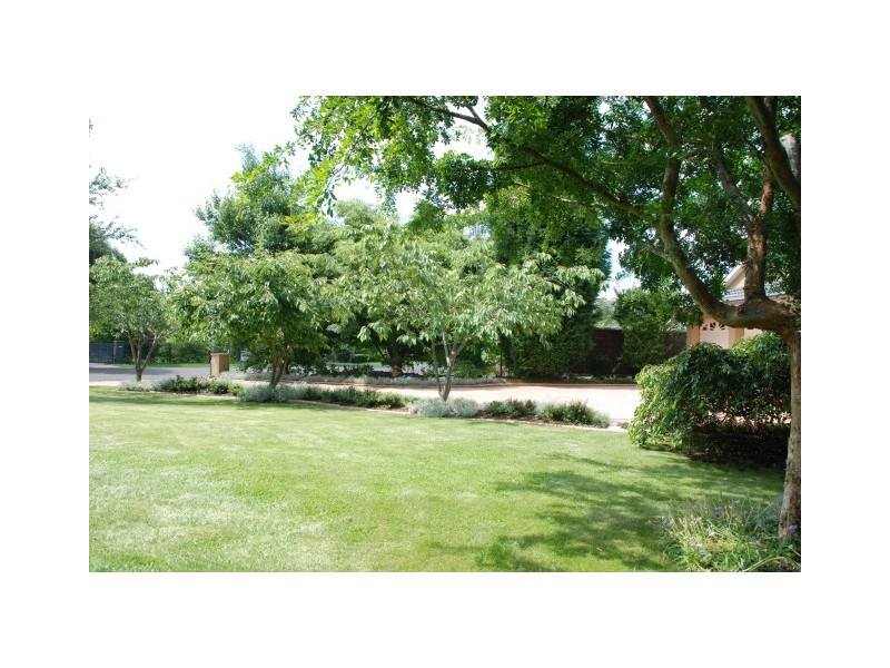 7 Jonathon Street, Bowral NSW 2576