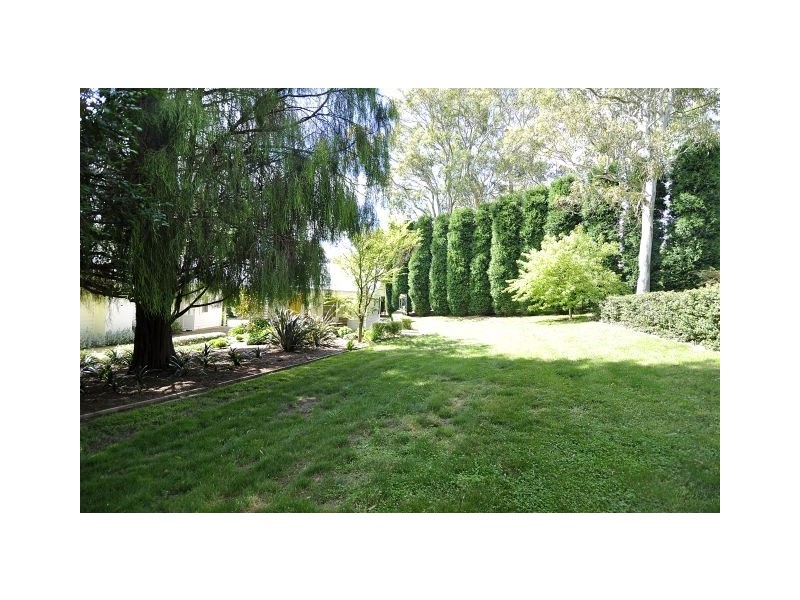 23 Hopewood Road, Bowral NSW 2576