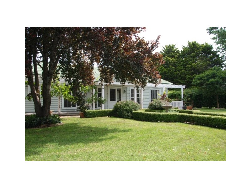 232 Iona Park Road, Moss Vale NSW 2577