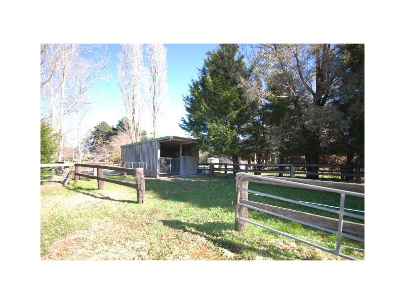 232 Iona Park Road, Moss Vale NSW 2577