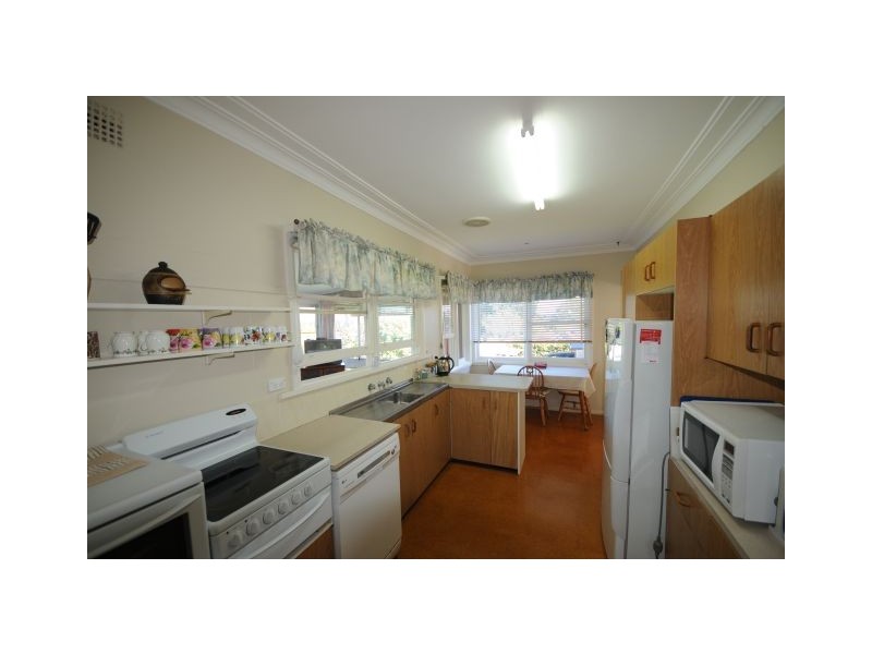 13 Valetta Street, Moss Vale NSW 2577