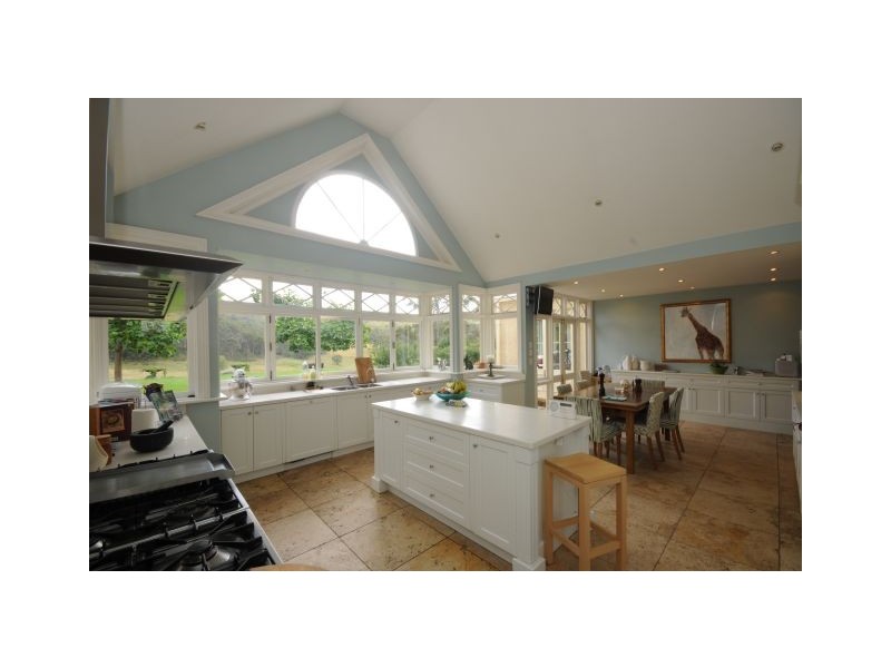 Round Hill Compton Park Road, Berrima NSW 2577