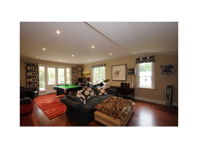 Round Hill Compton Park Road, Berrima NSW 2577