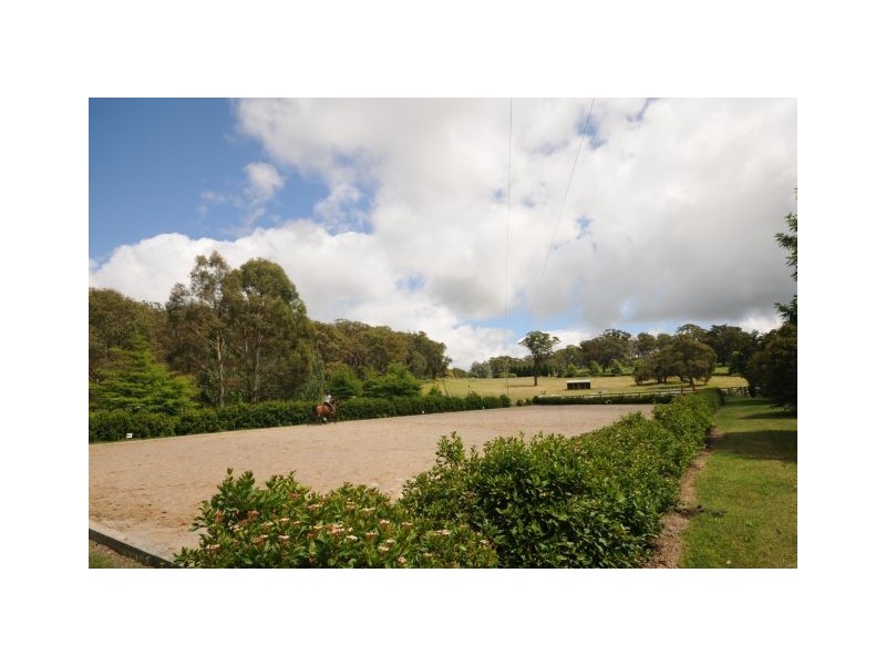 Round Hill Compton Park Road, Berrima NSW 2577