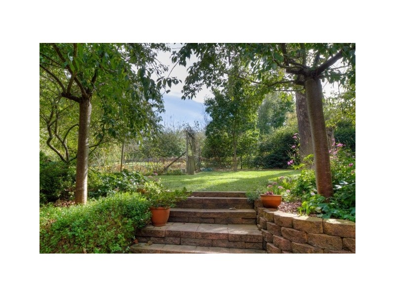 50 Charlotte Street, Burradoo NSW 2576