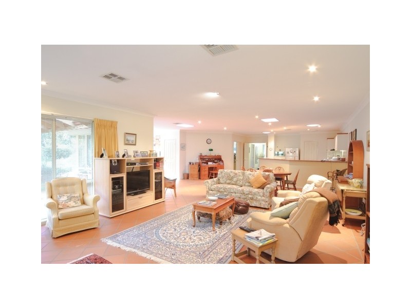 50 Charlotte Street, Burradoo NSW 2576