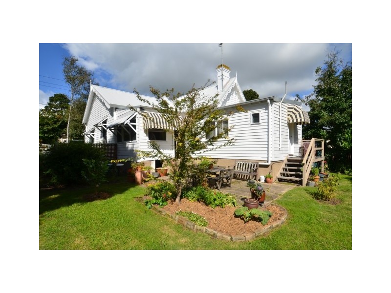 11 Elizabeth Street, Moss Vale NSW 2577