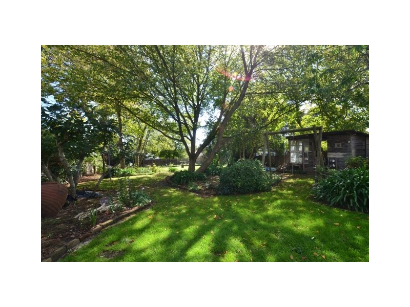 11 Elizabeth Street, Moss Vale NSW 2577