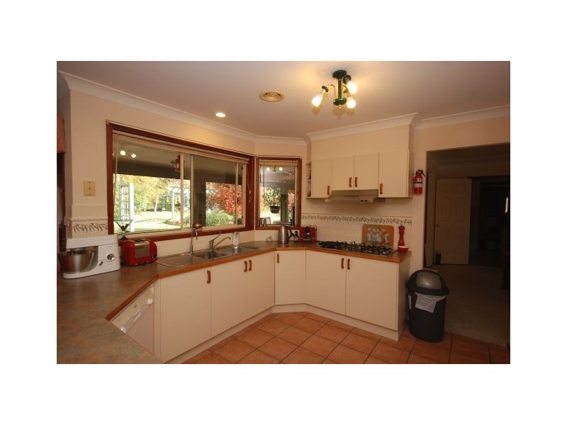 10 Cypress Parade, Bowral NSW 2576