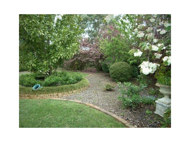 10 Cypress Parade, Bowral NSW 2576