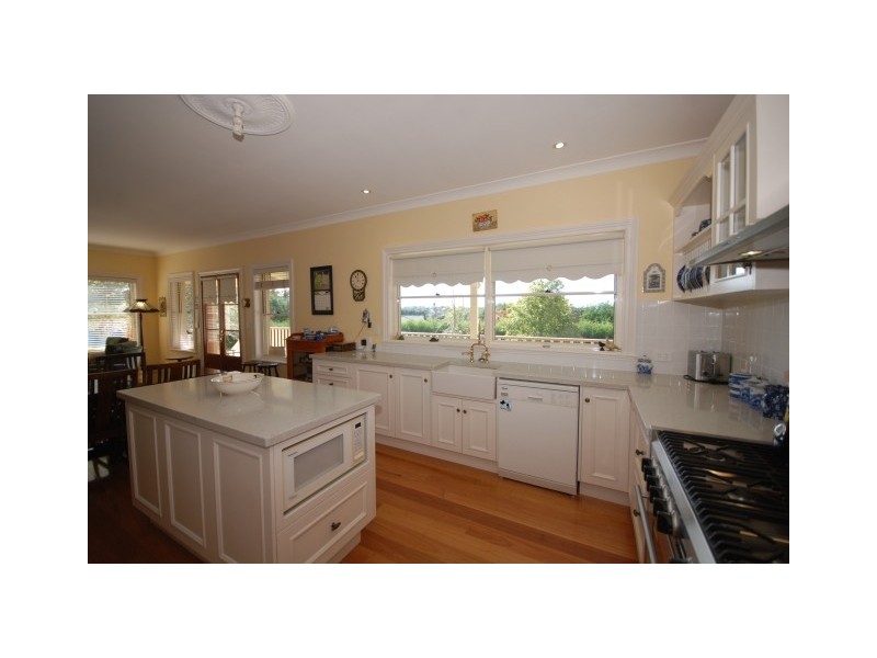 4 Old Oak Place, Moss Vale NSW 2577