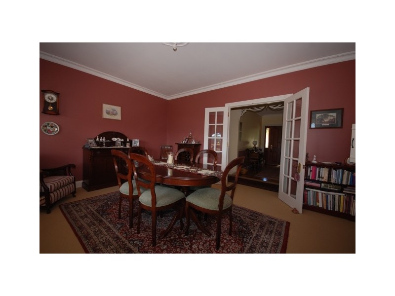 4 Old Oak Place, Moss Vale NSW 2577