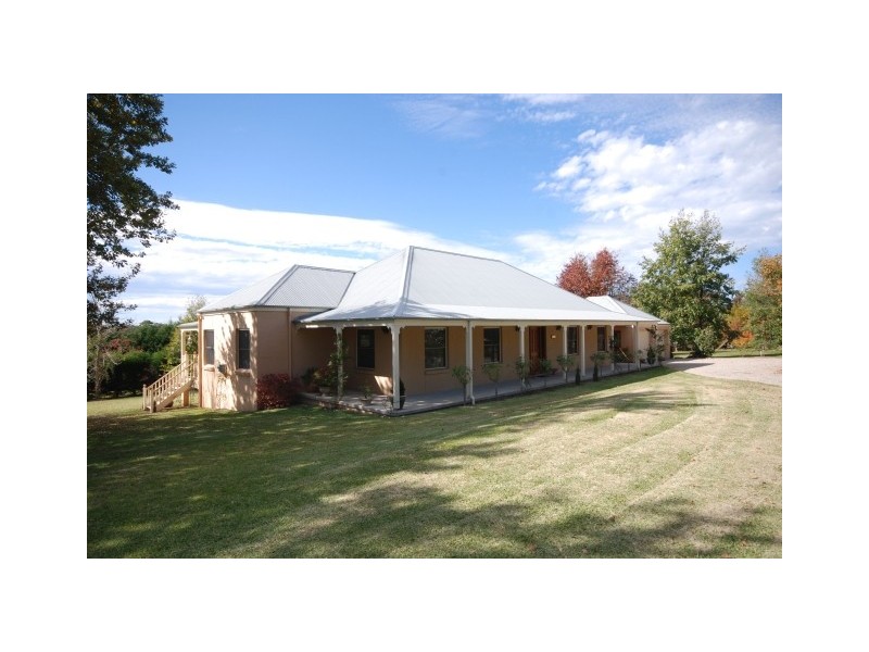 4 Old Oak Place, Moss Vale NSW 2577