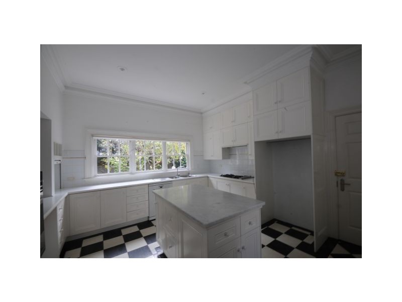 10 Jellore Street, Berrima NSW 2577