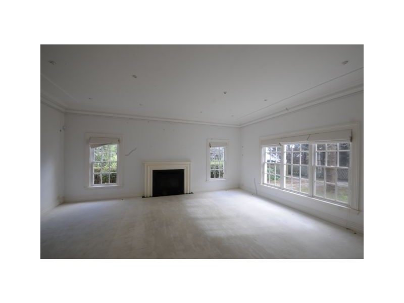 10 Jellore Street, Berrima NSW 2577