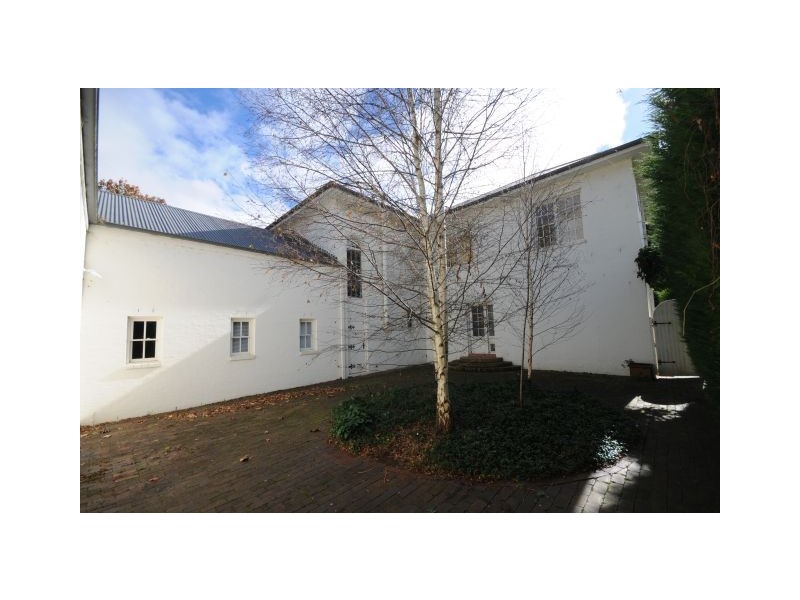 10 Jellore Street, Berrima NSW 2577