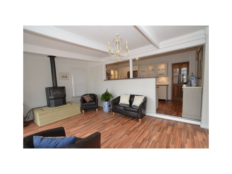 20 Railway Parade, Bowral NSW 2576