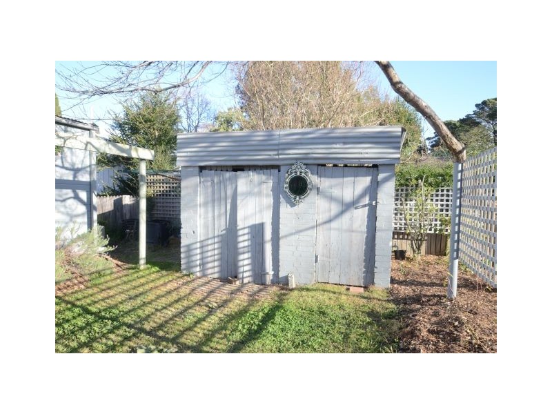 20 Railway Parade, Bowral NSW 2576