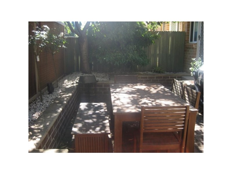 1/12 Gordon Road, Bowral NSW 2576