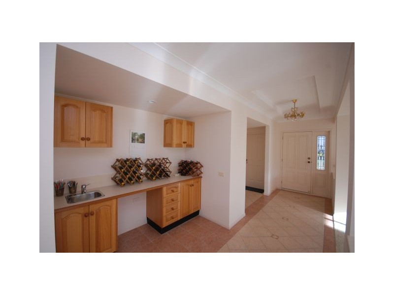 20 Miro Crescent, Bowral NSW 2576