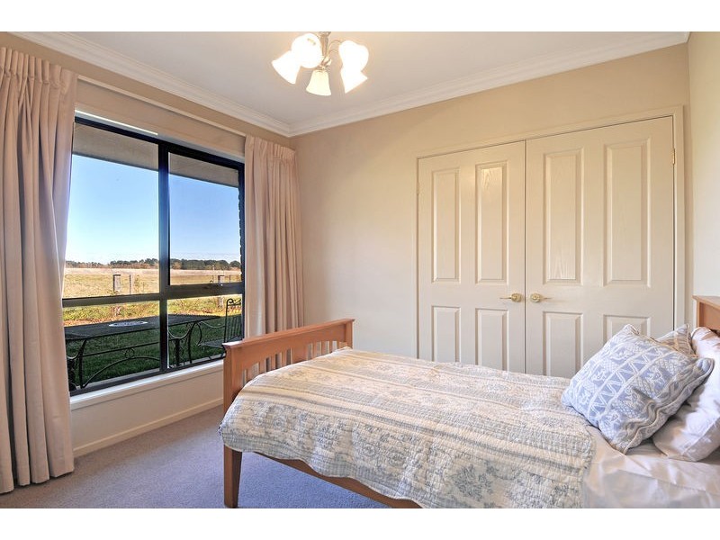 6 Songline Place, Burradoo NSW 2576