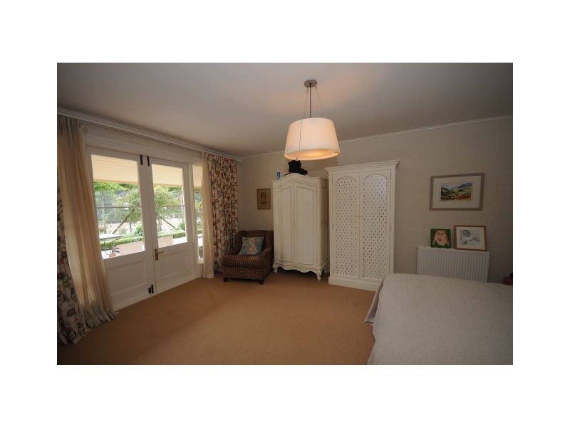 Round Hill Compton Park Road, Berrima NSW 2577