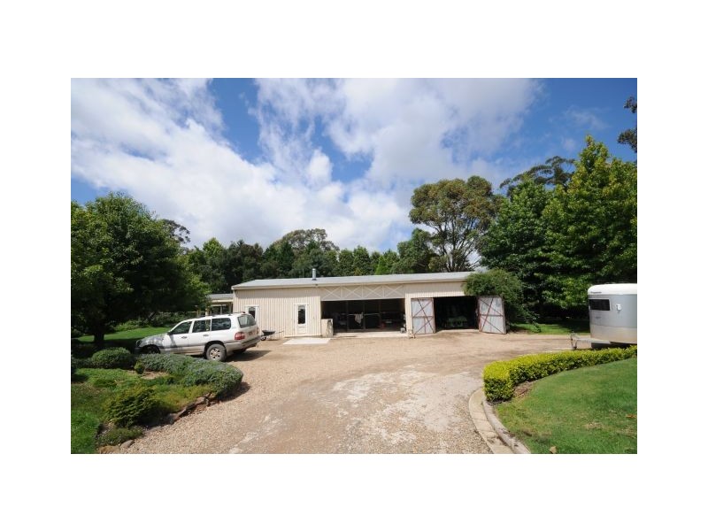 Round Hill Compton Park Road, Berrima NSW 2577