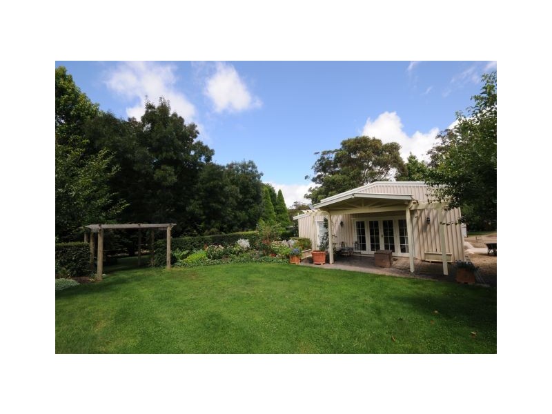 Round Hill Compton Park Road, Berrima NSW 2577