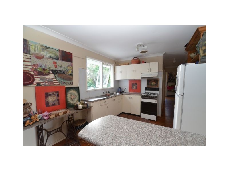 16 Thompson Street, Bowral NSW 2576