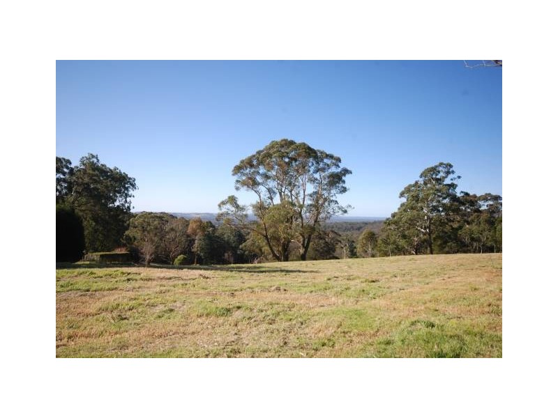 13 Gibraltar Road, Bowral NSW 2576