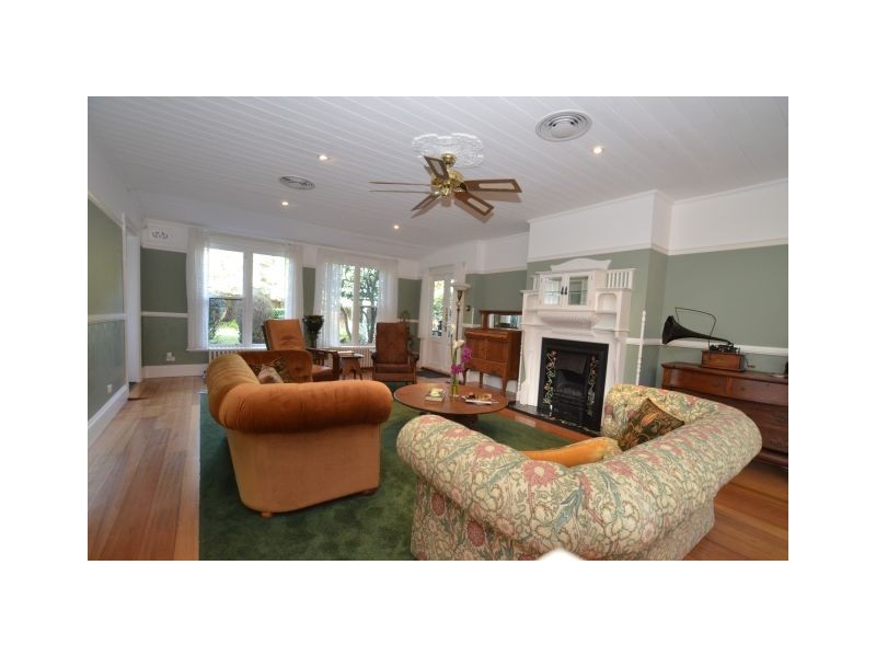 124 Merrigang Street, Bowral NSW 2576