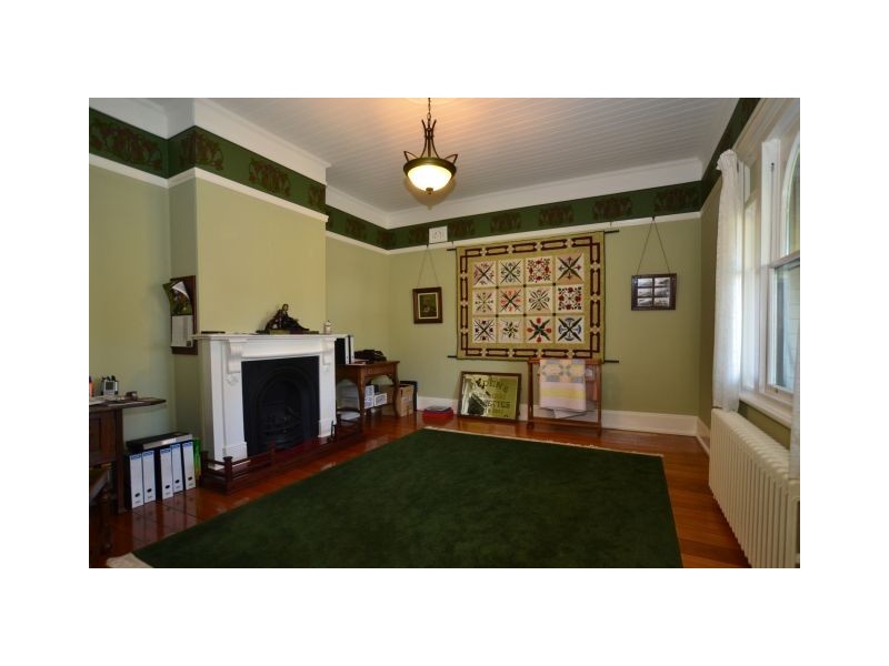 124 Merrigang Street, Bowral NSW 2576