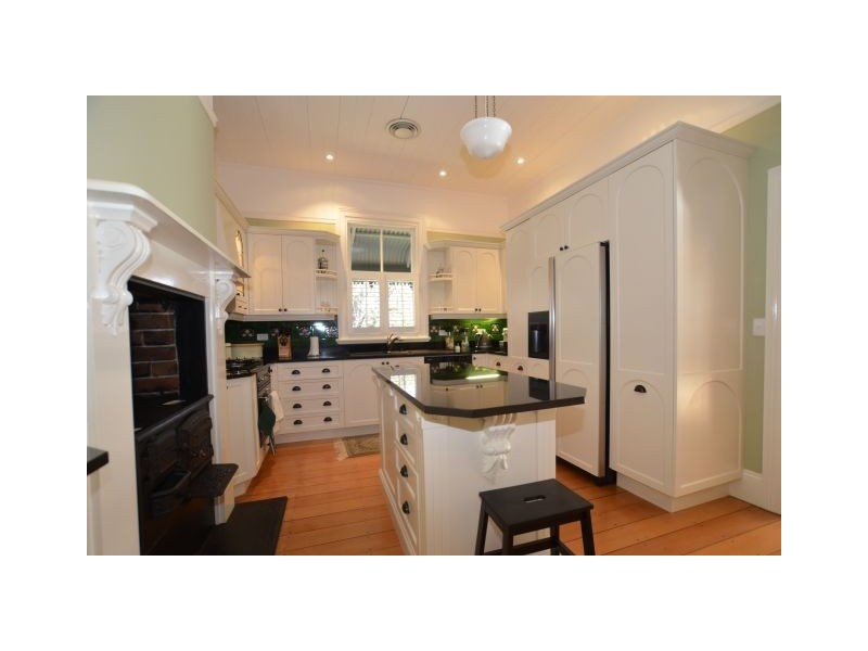 124 Merrigang Street, Bowral NSW 2576