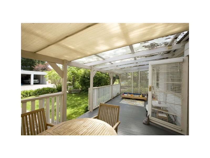 8 Berrima Road, Moss Vale NSW 2577