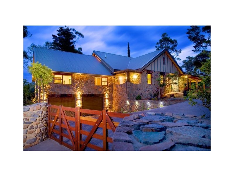 2B Banksia Street, Bowral NSW 2576