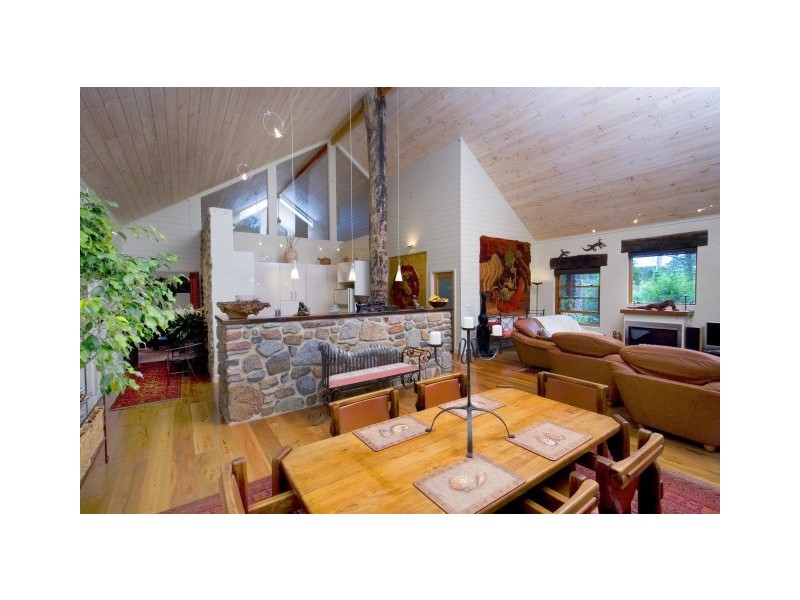 2B Banksia Street, Bowral NSW 2576