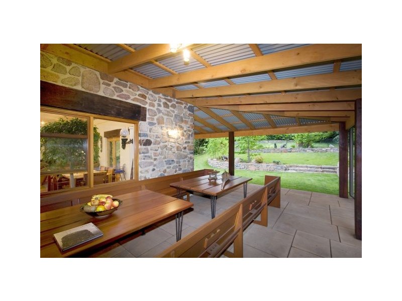 2B Banksia Street, Bowral NSW 2576