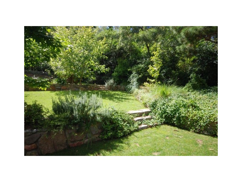 2B Banksia Street, Bowral NSW 2576