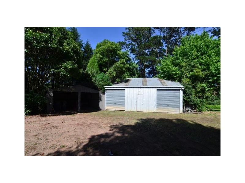 8-10 Lemmons Road, Robertson NSW 2577